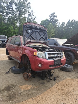 2008 FORD Escape Yard Vehicle